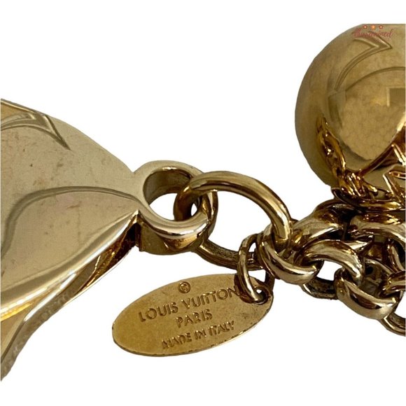 Authentic LOUIS VUITTON Goldtone Walley Fleur Bag Charm - M67128 - Picture 8 of 11